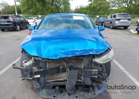 2017 Hyundai Elantra Se из США, поврежденный, VIN 5NPD84LF2HH117451